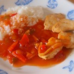 Sos słodko-kwaśny (z kurczakiem na ryżu i z krewetkami na makaronie ryżowym)