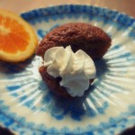 Muffinki marchewkowe z pomarańczową glazurą