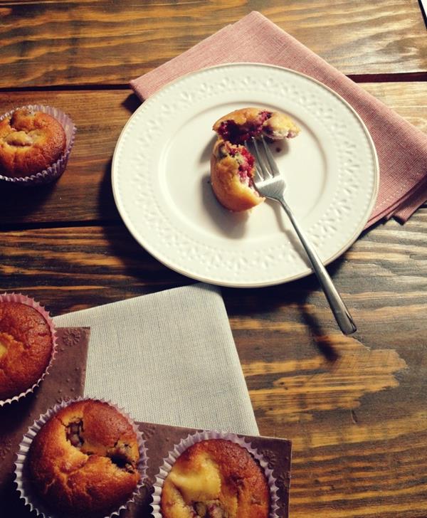 Muffinki cytrynowe z ricottą i malinami