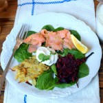 Rösti z buraków i ziemniaków z wędzonym łososiem – VEGE, HEALTHY, FIT